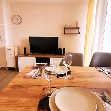Apartment 21123